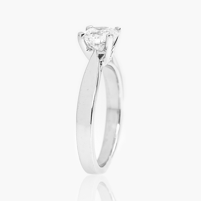 https://corsproxy.io/?url=https://www.barrysjewellers.com/media/catalog/product/8/2/82321_mar7542_copy_1_1.png