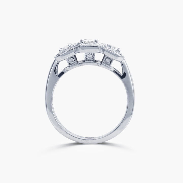 https://corsproxy.io/?url=https://www.barrysjewellers.com/media/catalog/product/8/1/81719-4_1.jpg