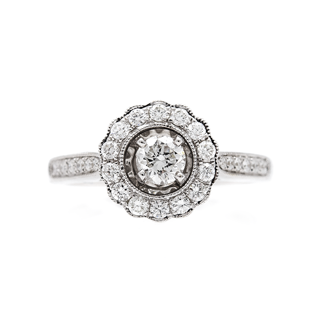 https://corsproxy.io/?url=https://www.barrysjewellers.com/media/catalog/product/8/5/85831cbb_3268_copy_1_1_1.png