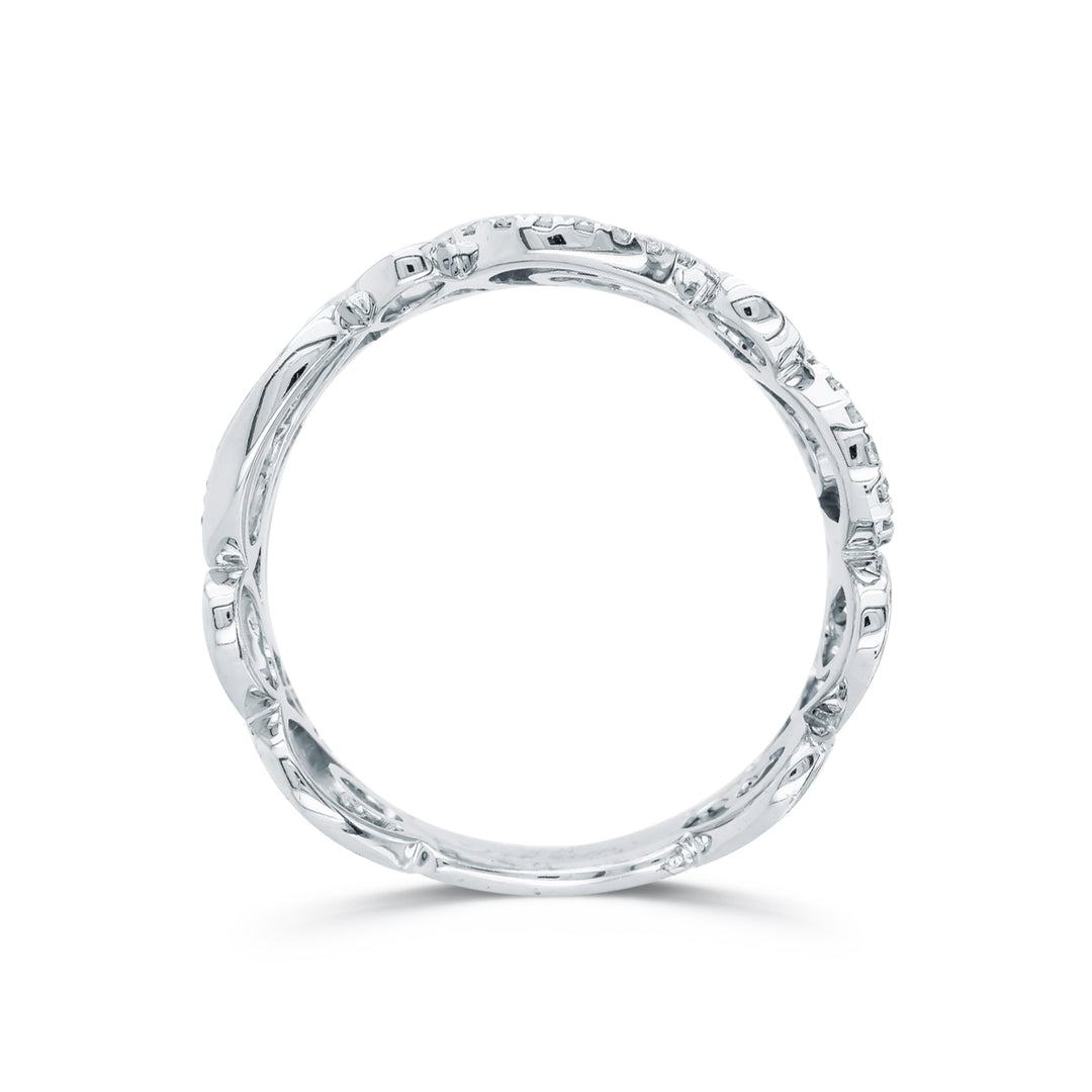 https://corsproxy.io/?url=https://www.barrysjewellers.com/media/catalog/product/8/2/82609-3.jpg