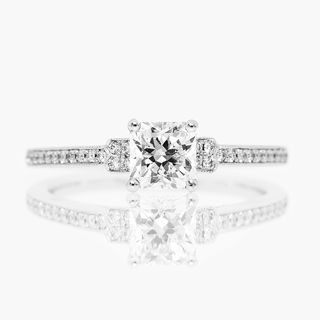 https://corsproxy.io/?url=https://www.barrysjewellers.com/media/catalog/product/8/6/86506_mar7850_copy_1.png