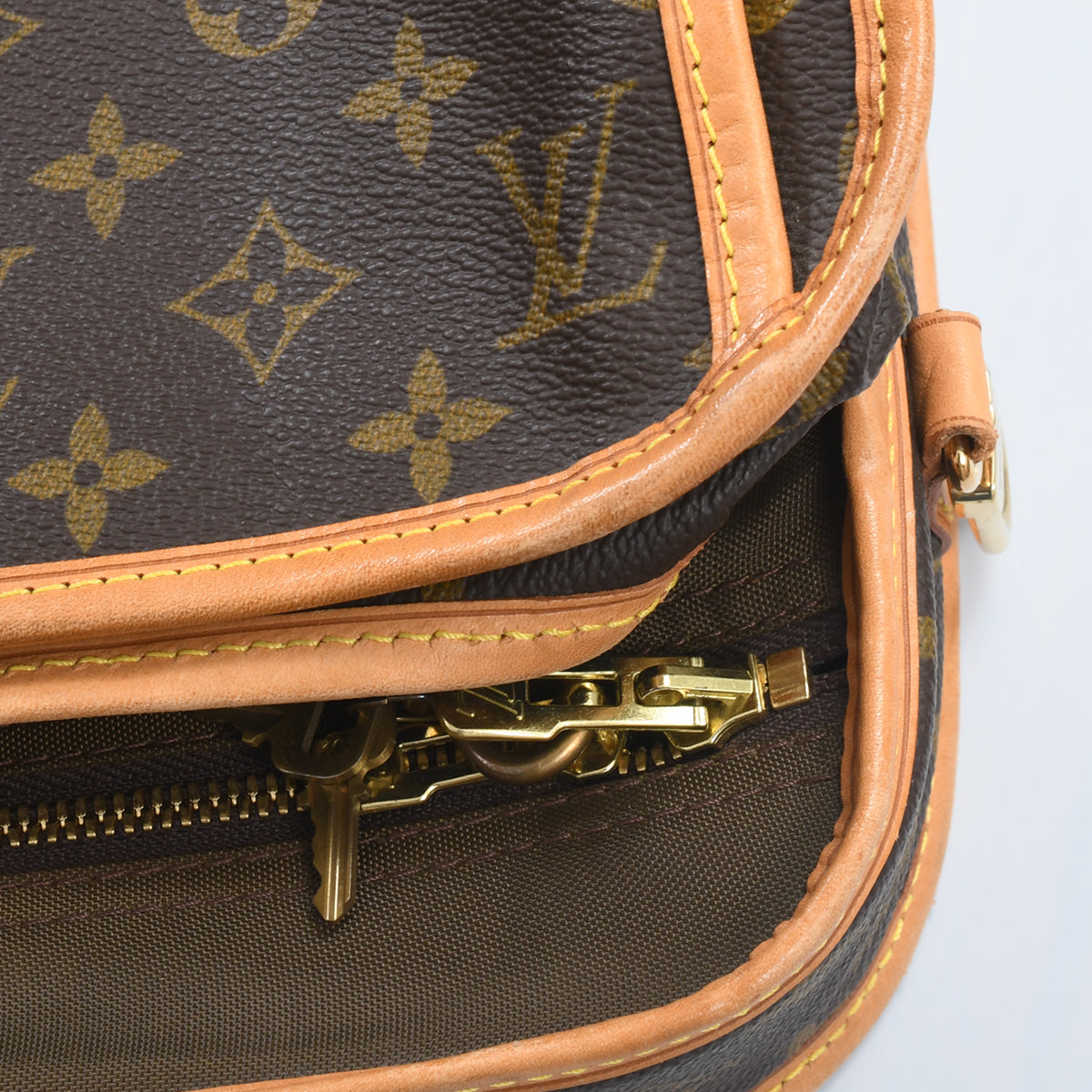 Louis Vuitton Monogram Portable Bandouliere Garment Bag with Strap