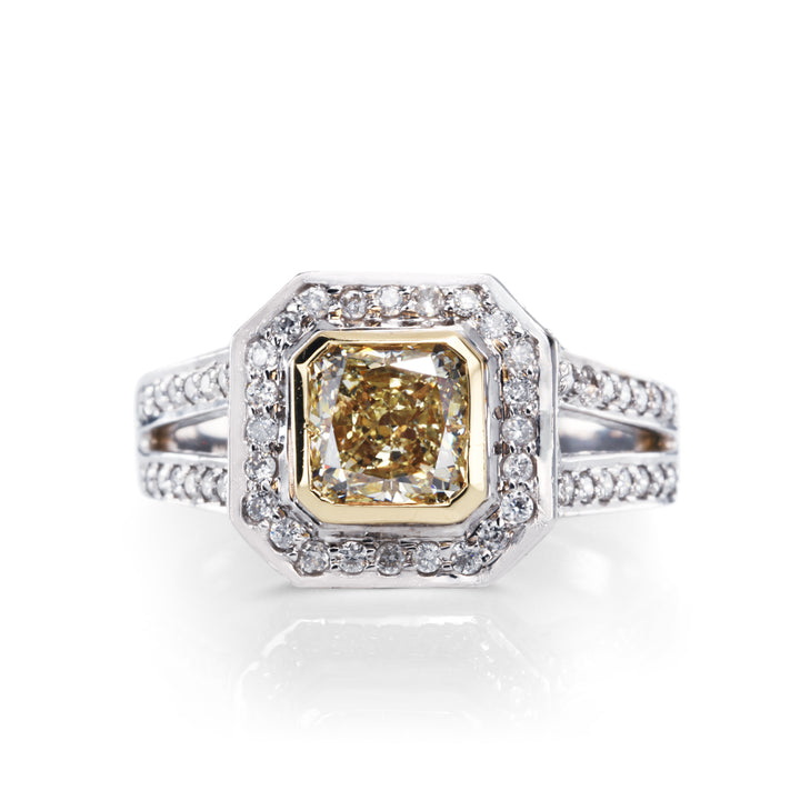 https://corsproxy.io/?url=https://www.barrysjewellers.com/media/catalog/product/c/o/code_79992-2_1_1.jpg
