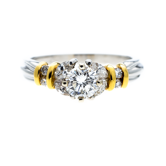 https://corsproxy.io/?url=https://www.barrysjewellers.com/media/catalog/product/5/4/54678_2a_1_1_1.png