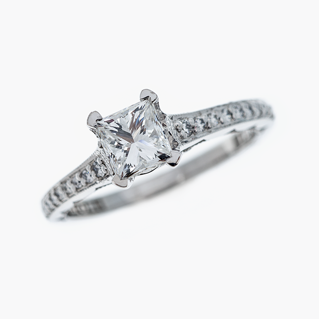 https://corsproxy.io/?url=https://www.barrysjewellers.com/media/catalog/product/9/1/91432_mar7702_copy_1_1_1.png