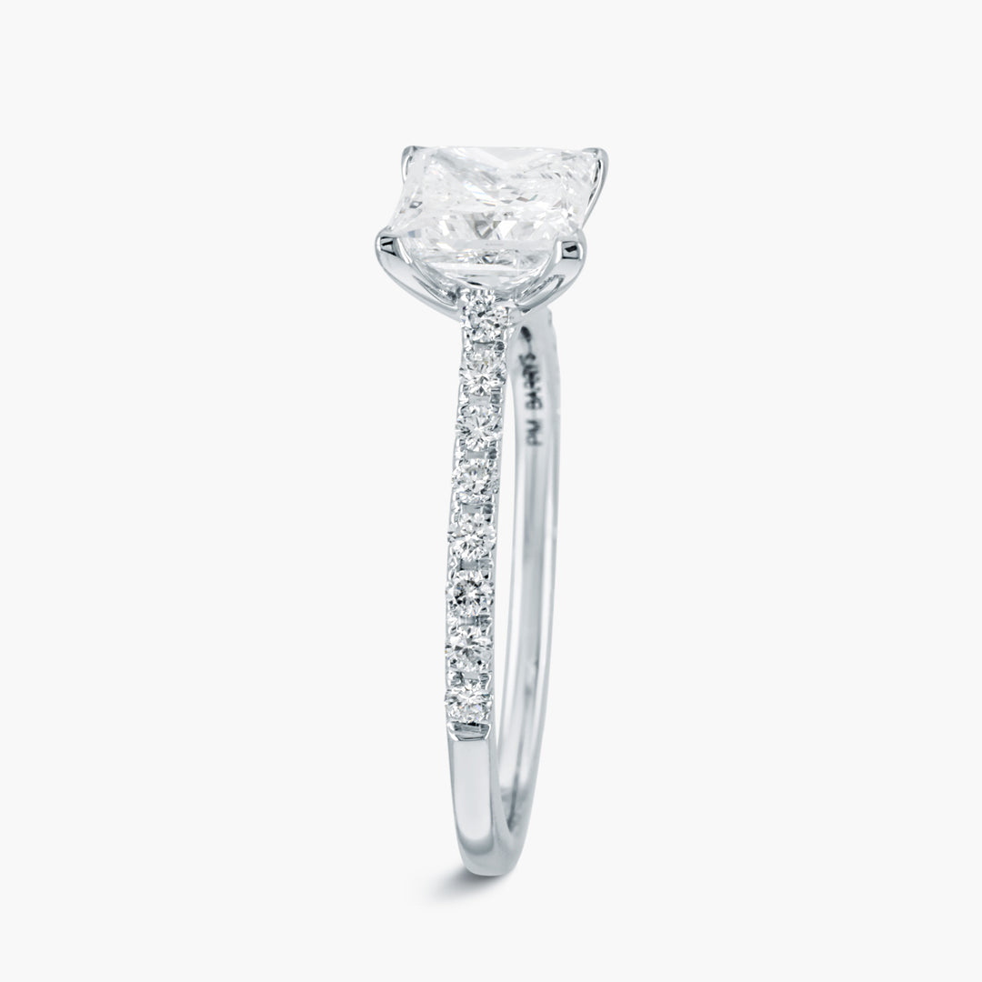 https://corsproxy.io/?url=https://www.barrysjewellers.com/media/catalog/product/9/5/95463-4_3.jpg