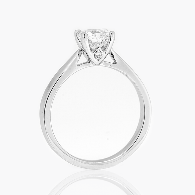 https://corsproxy.io/?url=https://www.barrysjewellers.com/media/catalog/product/8/2/82321_mar7587_copy_1_1.png