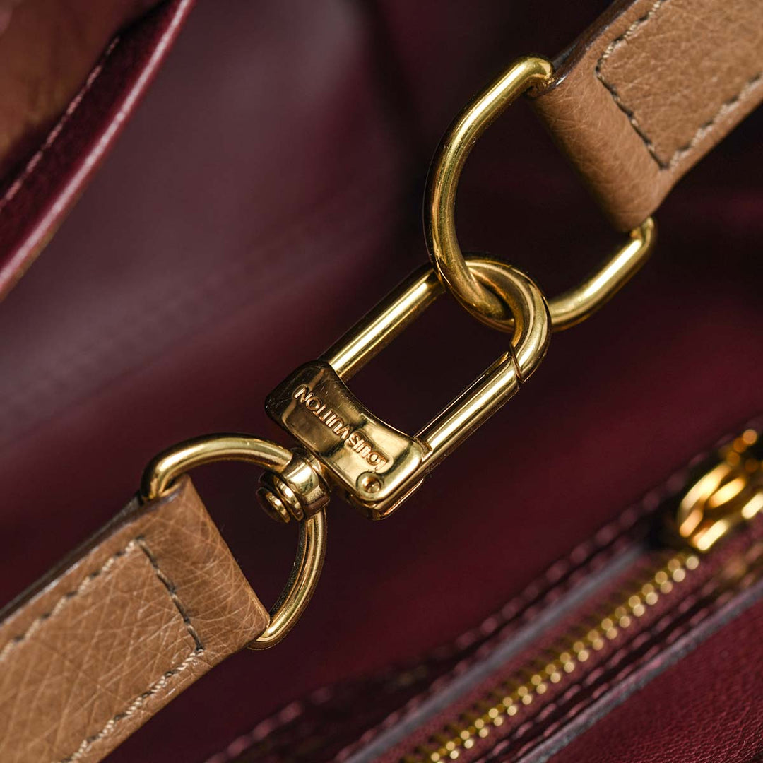 https://corsproxy.io/?url=https://www.barrysjewellers.com/media/catalog/product/2/0/20_7.jpg