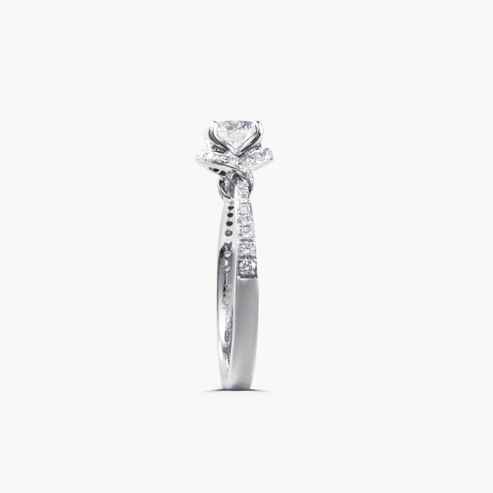 https://corsproxy.io/?url=https://www.barrysjewellers.com/media/catalog/product/c/o/code_82352-4_1.jpg