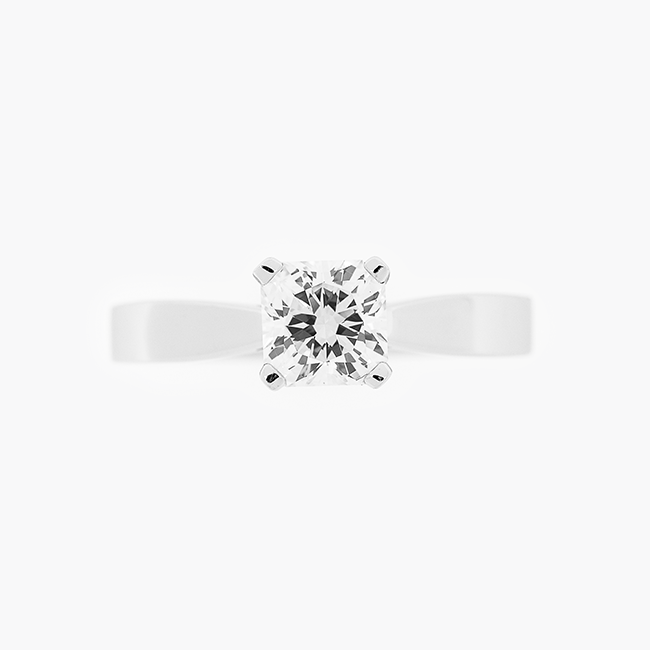 https://corsproxy.io/?url=https://www.barrysjewellers.com/media/catalog/product/8/2/82320_mar5618_copy_1.png