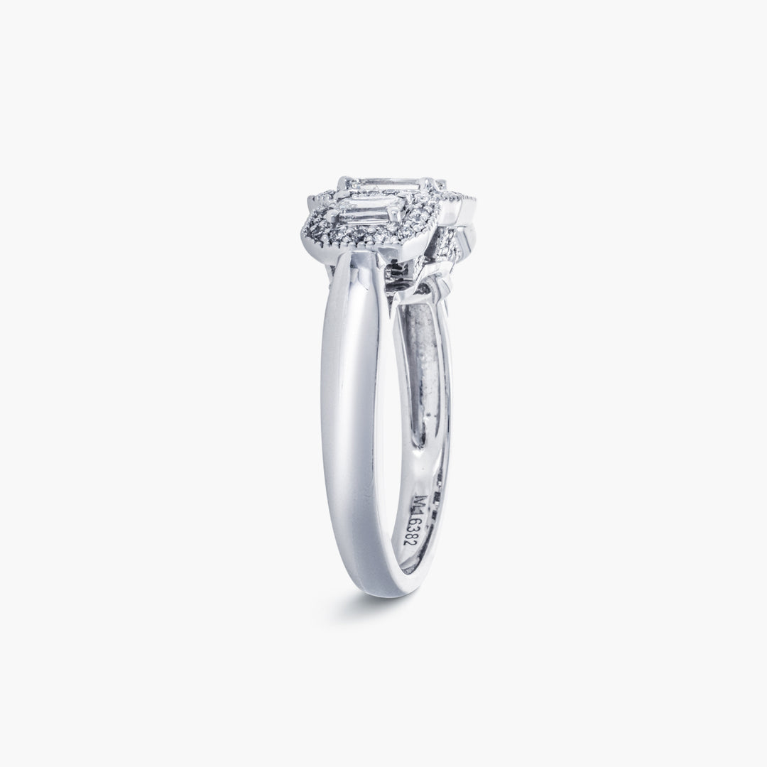 https://corsproxy.io/?url=https://www.barrysjewellers.com/media/catalog/product/8/1/81719-3_1.jpg