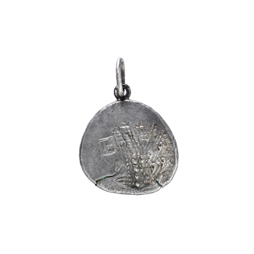 https://corsproxy.io/?url=https://www.barrysjewellers.com/media/catalog/product/c/2/c26b-1.jpg