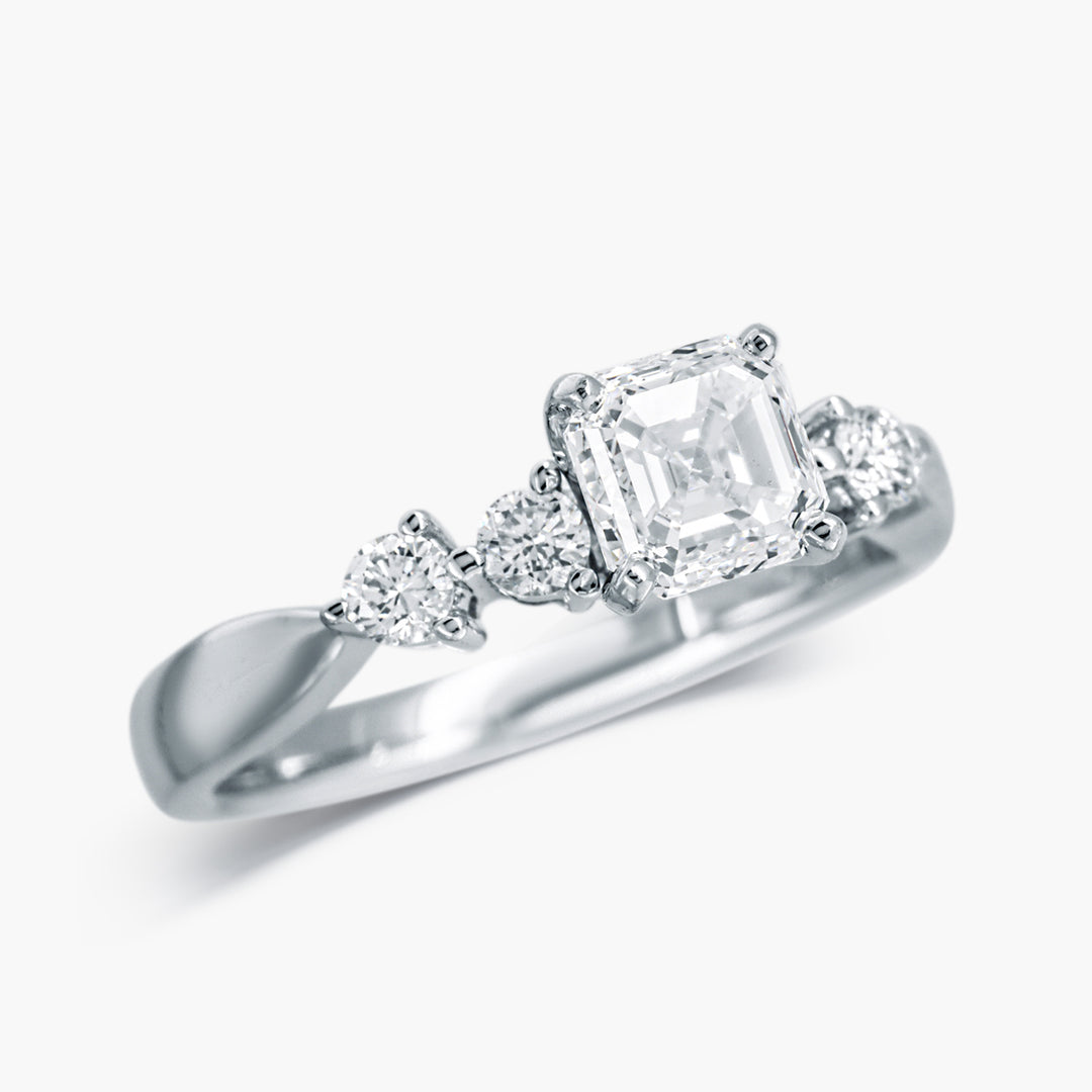 https://corsproxy.io/?url=https://www.barrysjewellers.com/media/catalog/product/7/9/79078_1_1.jpg