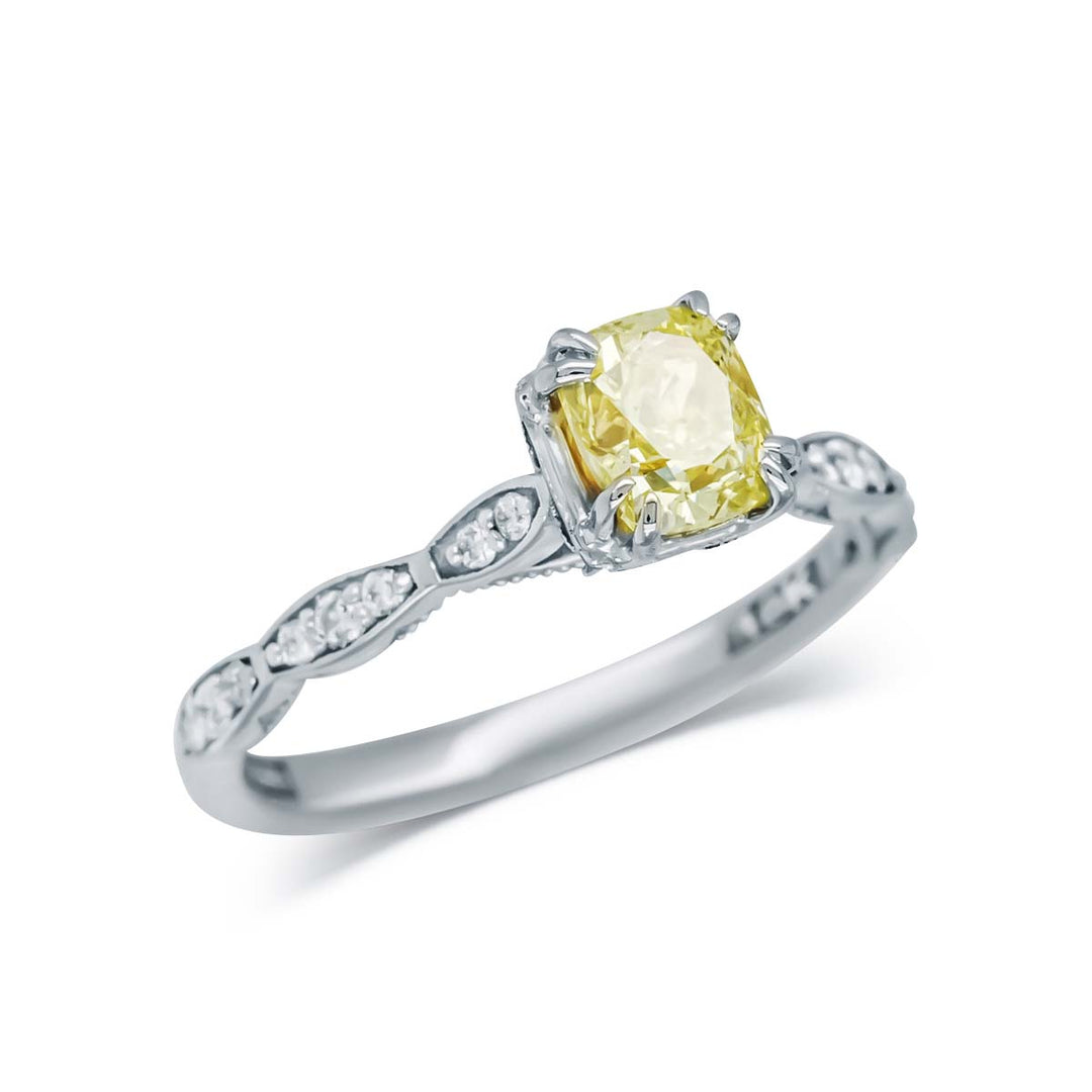 https://corsproxy.io/?url=https://www.barrysjewellers.com/media/catalog/product/9/4/94307er_1.jpg