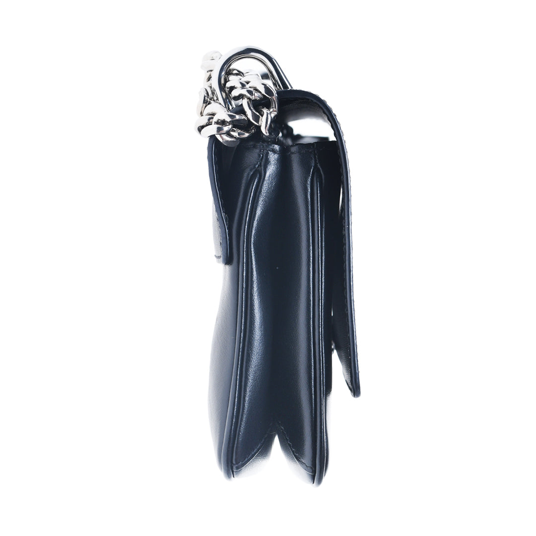 https://corsproxy.io/?url=https://www.barrysjewellers.com/media/catalog/product/b/a/barrysjewellers__pb1000_05.jpg