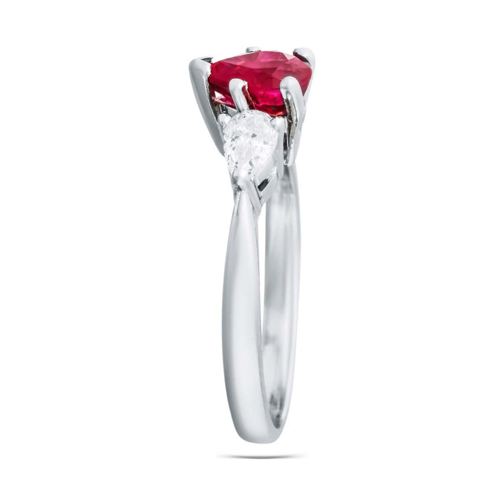 https://corsproxy.io/?url=https://www.barrysjewellers.com/media/catalog/product/8/7/87841_3_1.jpg