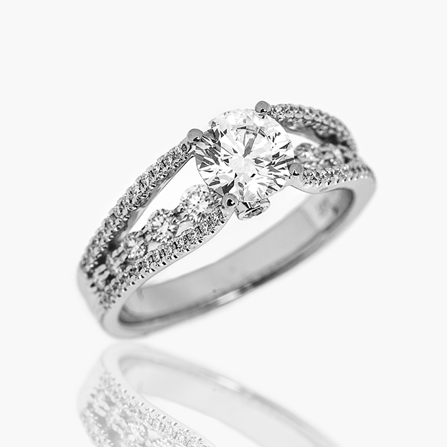 https://corsproxy.io/?url=https://www.barrysjewellers.com/media/catalog/product/7/4/74833_mar7343_copy_1.png