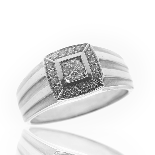 https://corsproxy.io/?url=https://www.barrysjewellers.com/media/catalog/product/6/4/64949_mar9330_1_1_1_1.png
