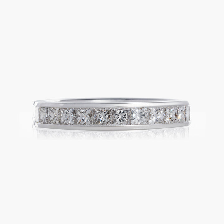 https://corsproxy.io/?url=https://www.barrysjewellers.com/media/catalog/product/c/o/code_55626-4_1.jpg